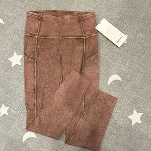 NWT Lululemon fast and free HR tight 25”